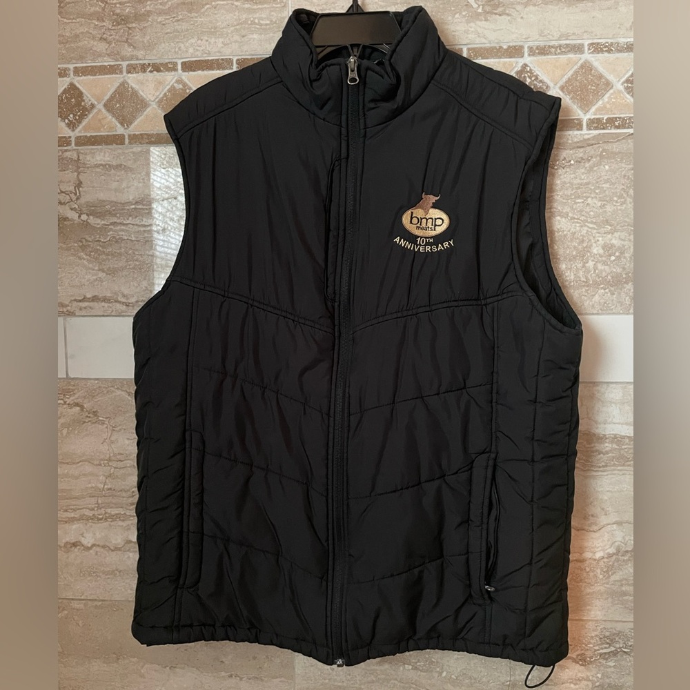 Black Men's Sleeveless Jacket size Large color Black